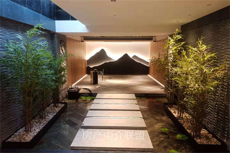 出售泰安大展麓山郡3室2厅1卫105.8平毛坯房